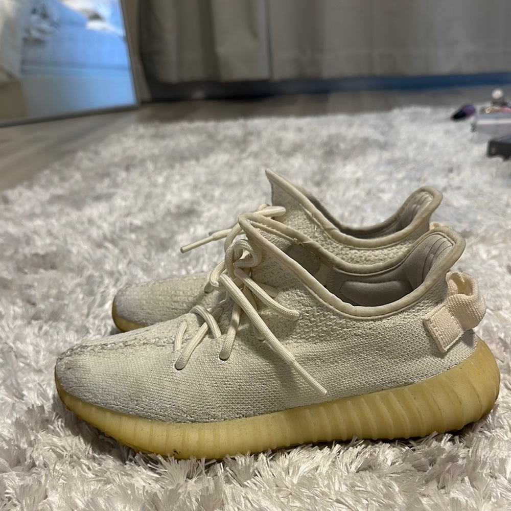 Adidas Yeezy Boost 350 V2 in Cream White